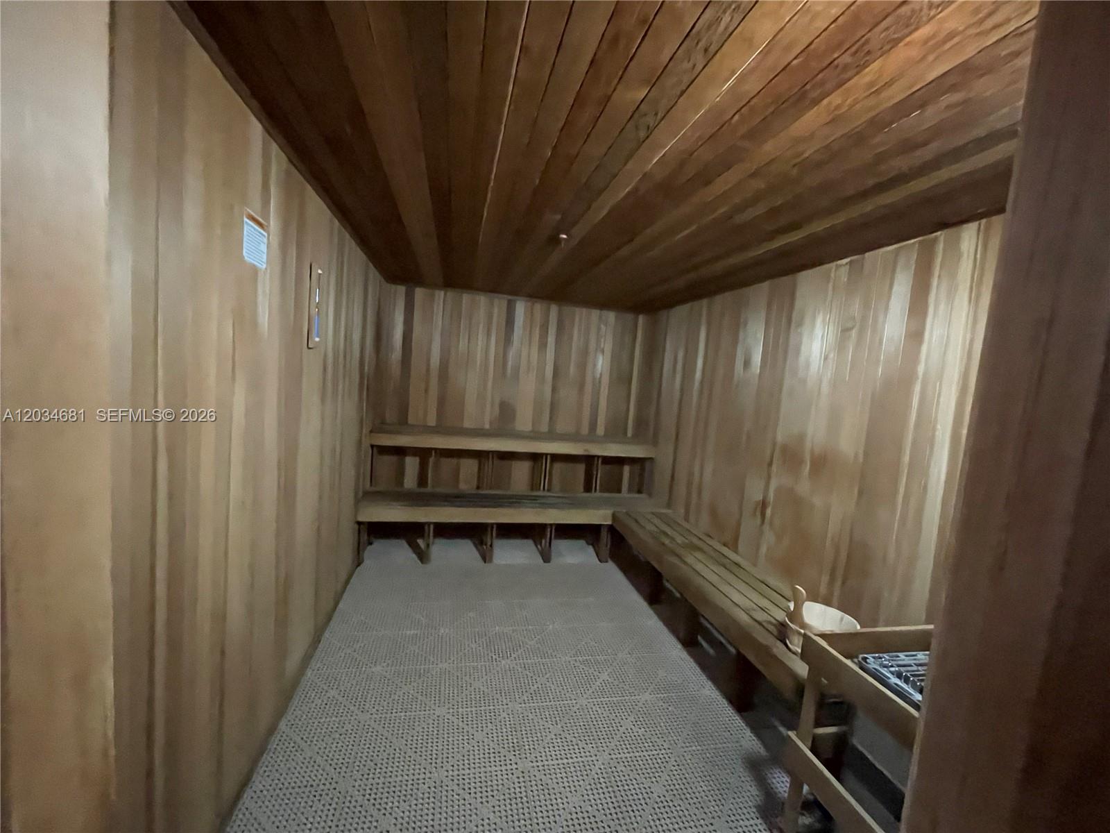 See details 4107 3 / 3 2106 sq. ft. $ 2026-06-10 0 Photo