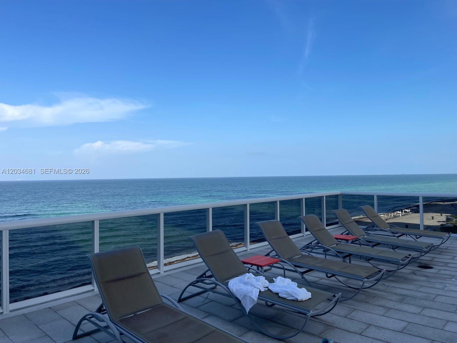 See details 4107 3 / 3 2106 sq. ft. $ 2026-06-10 0 Photo