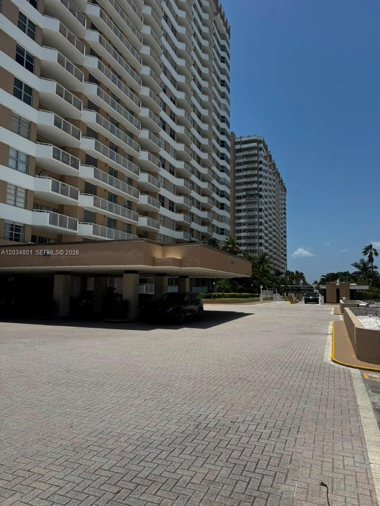 6J 2 / 2 1240 sq. ft. $ 2026-08-19 0 Photo