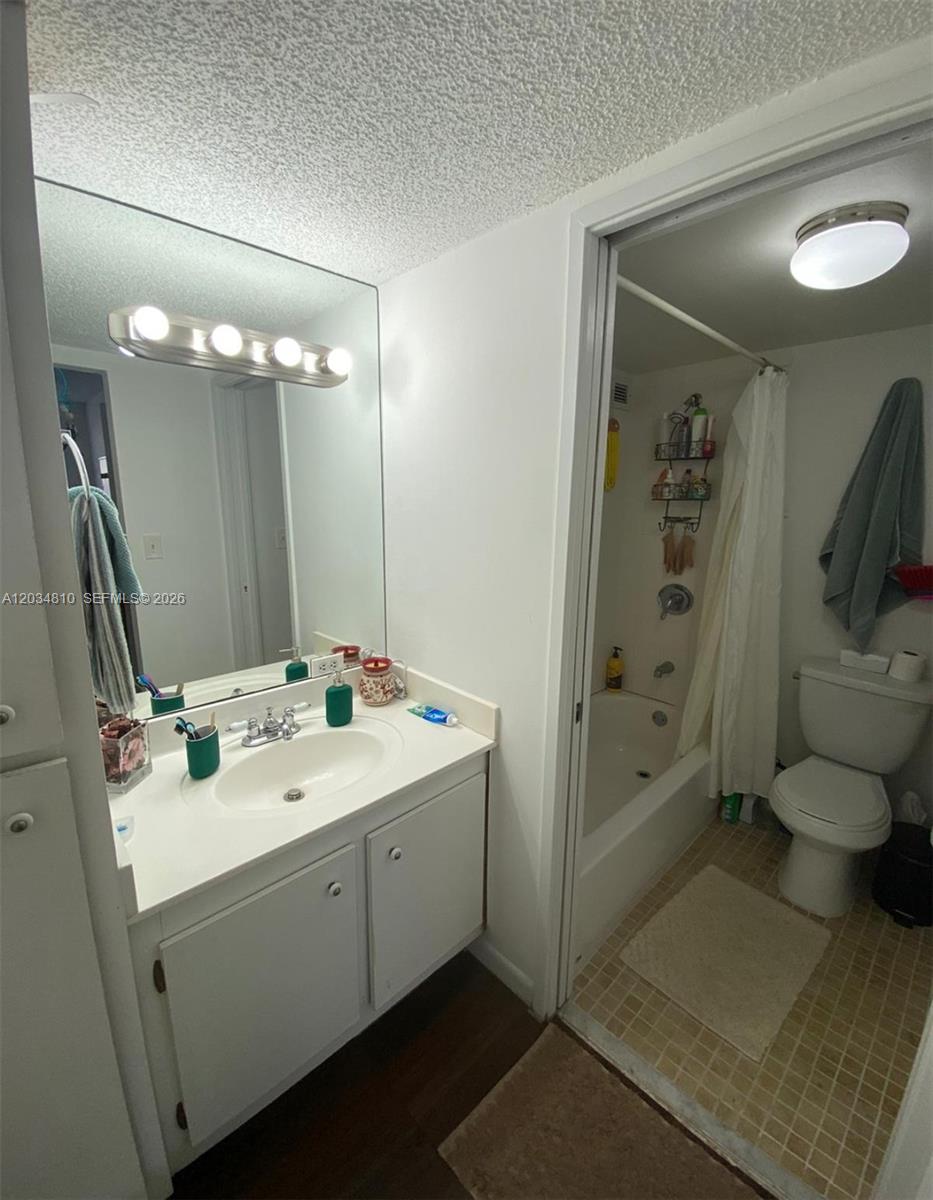 Photo of 16909 Bay Rd  #1009, Sunny Isles Beach, Florida, 33160 - 