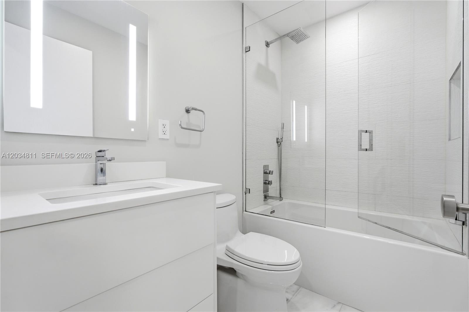 Photo of 19941 36th Pl  (19941), Aventura, Florida, 33180 - 