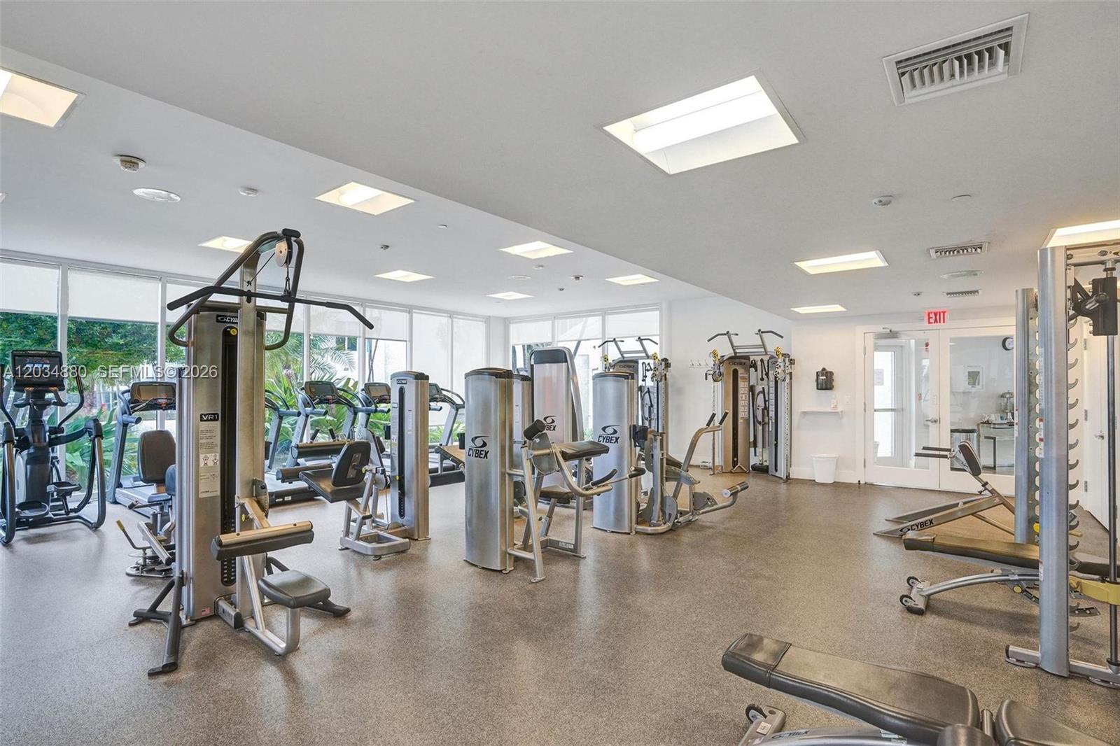Photo of 20281 Country Club Dr  #615, Aventura, Florida, 33180 - 