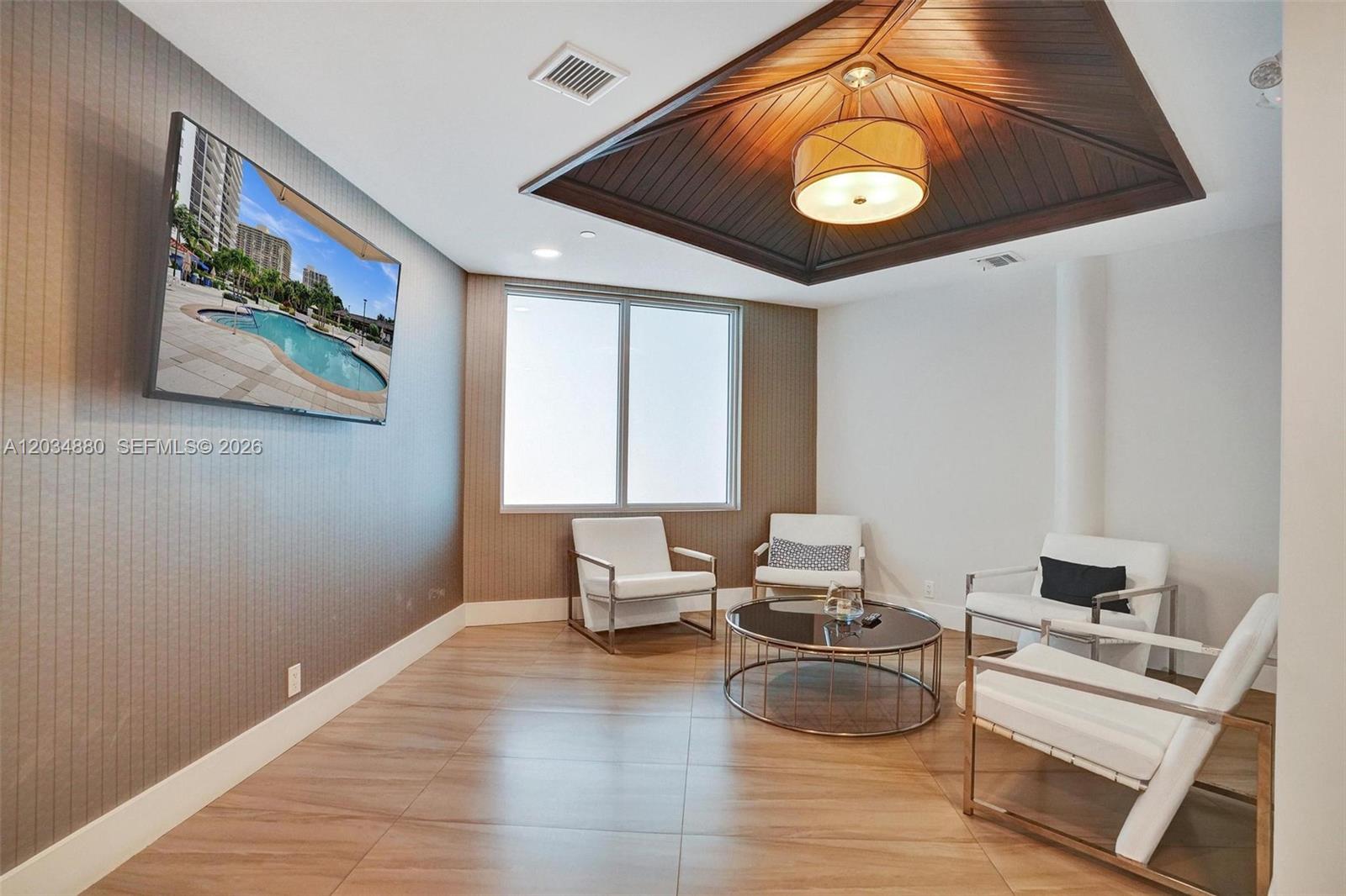 Photo of 20281 Country Club Dr  #615, Aventura, Florida, 33180 - 