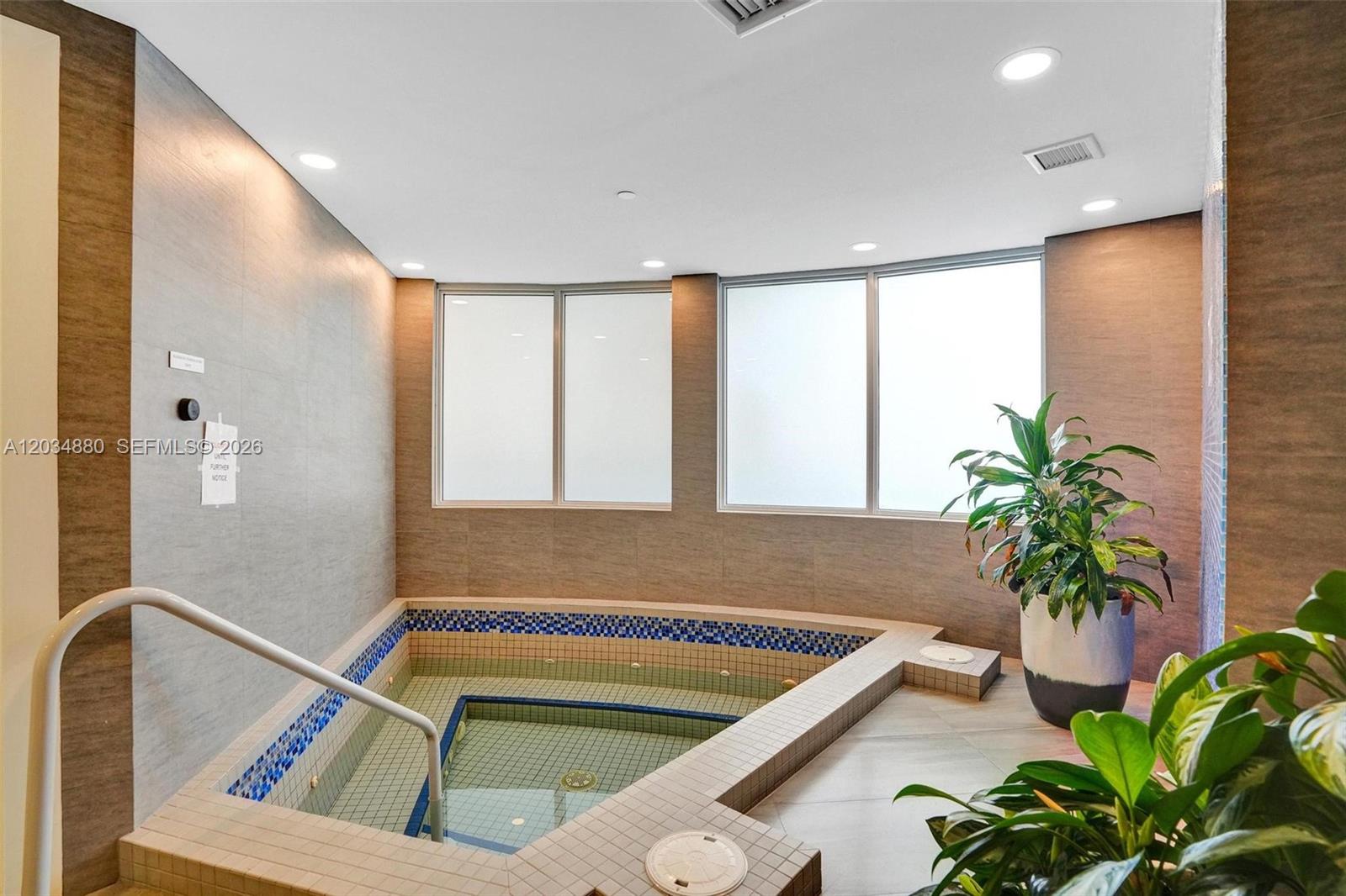 Photo of 20281 Country Club Dr  #615, Aventura, Florida, 33180 - 