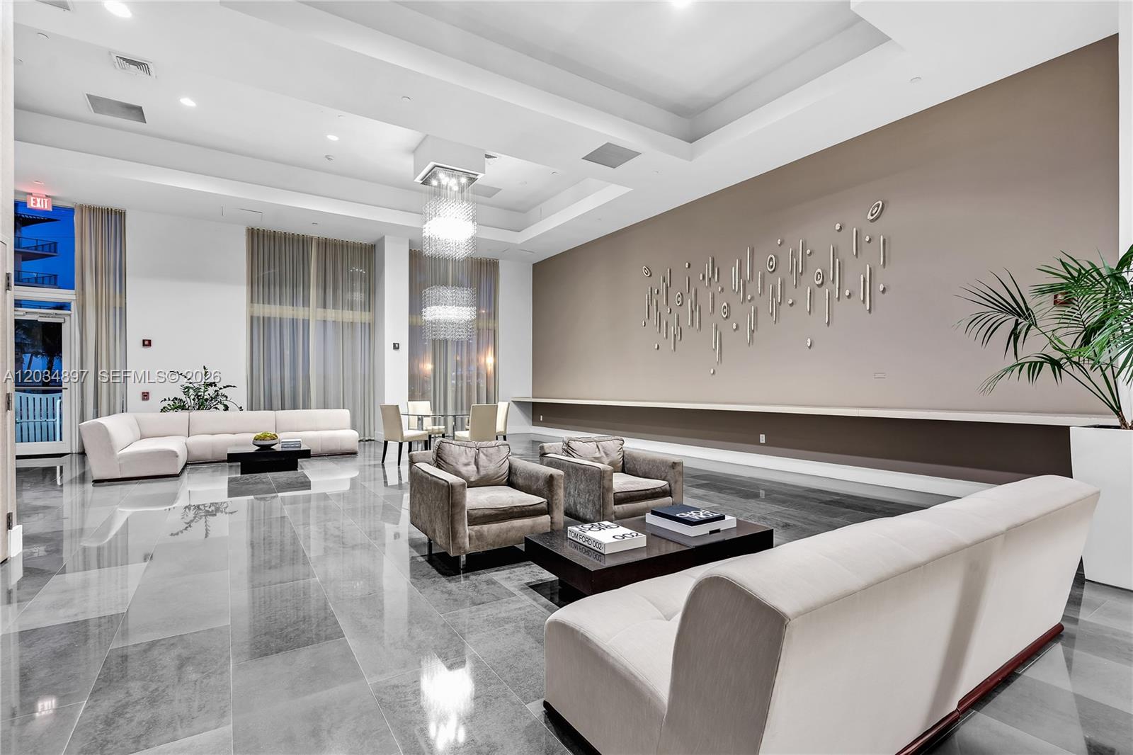PH04 3 / 4 4750 sq. ft. $ 2026-06-10 0 foto