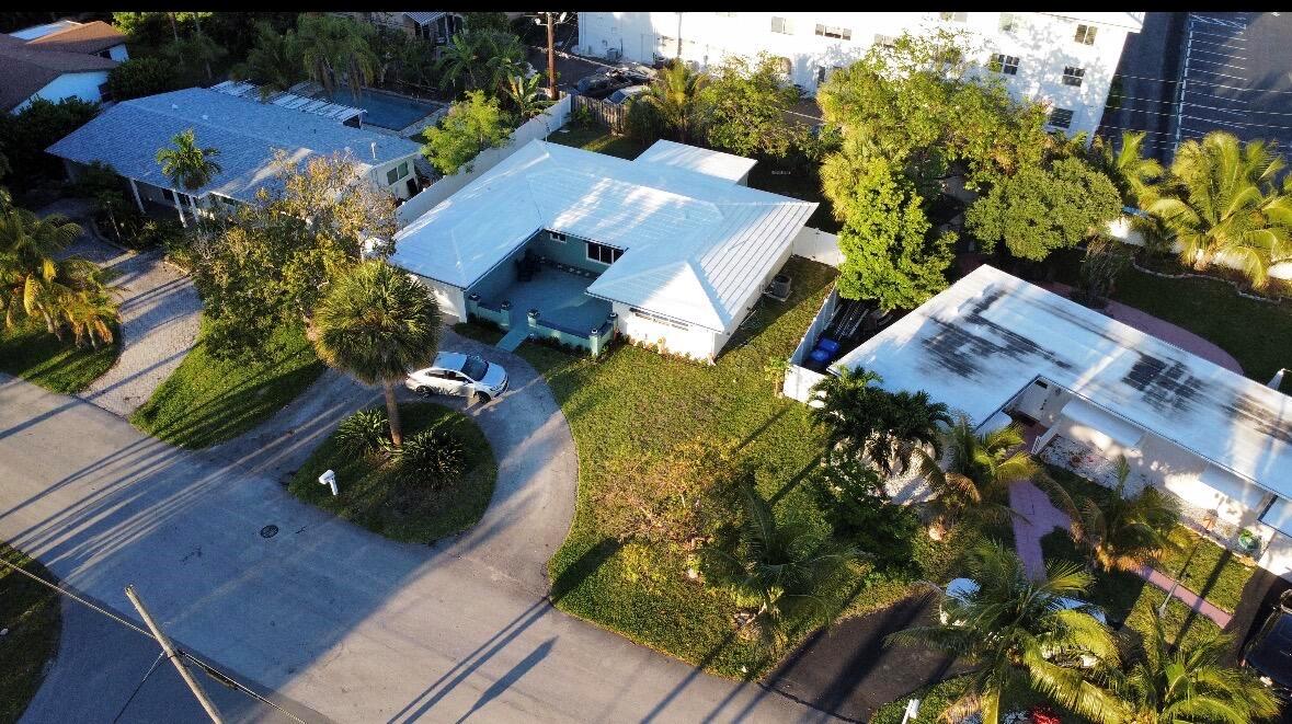 Ver detalles 1760 2 / 2 1445 sq. ft. $ 2026-06-22 0 foto