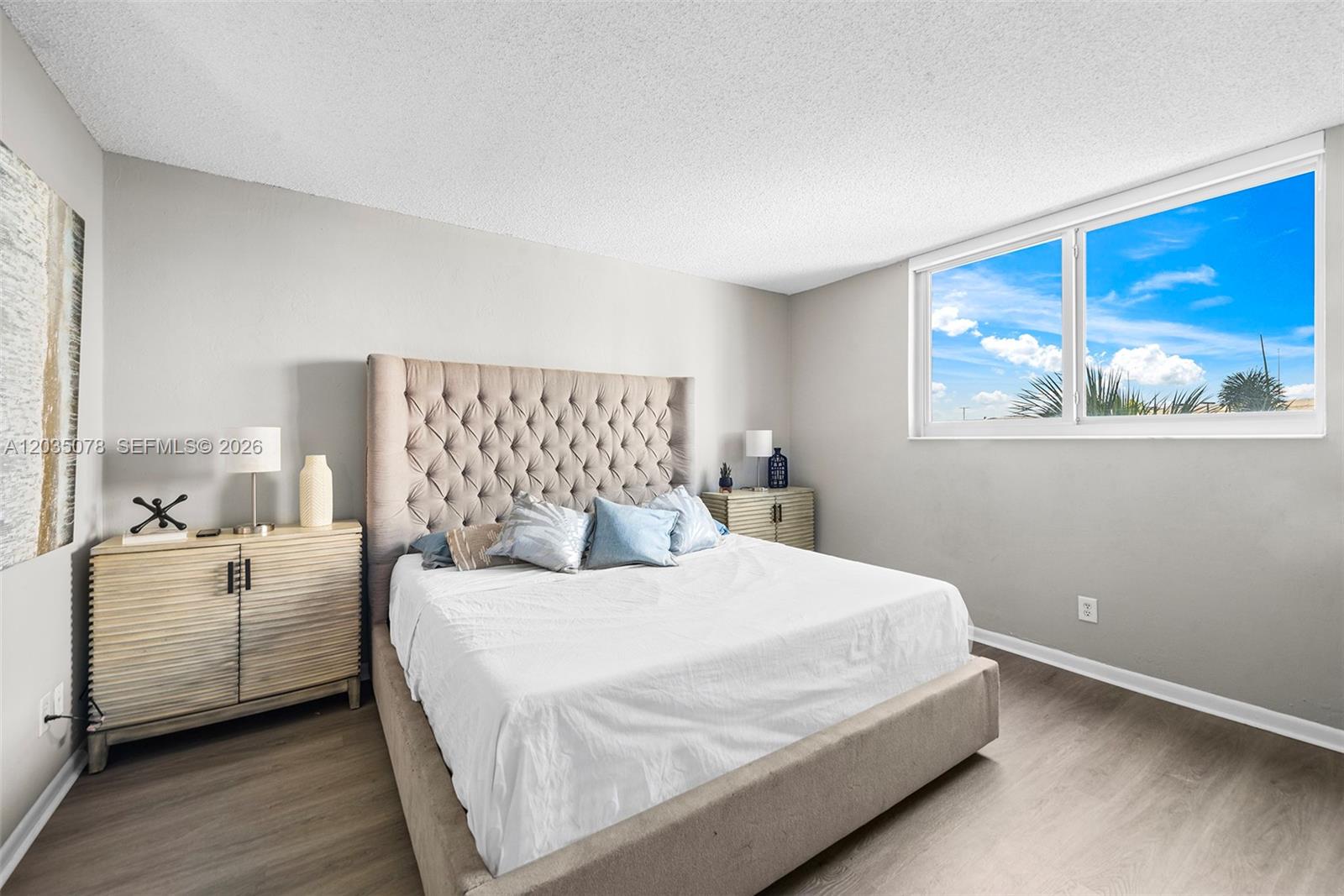 Photo of 19380 Collins Ave #317, Sunny Isles Beach, Florida, 33160 -