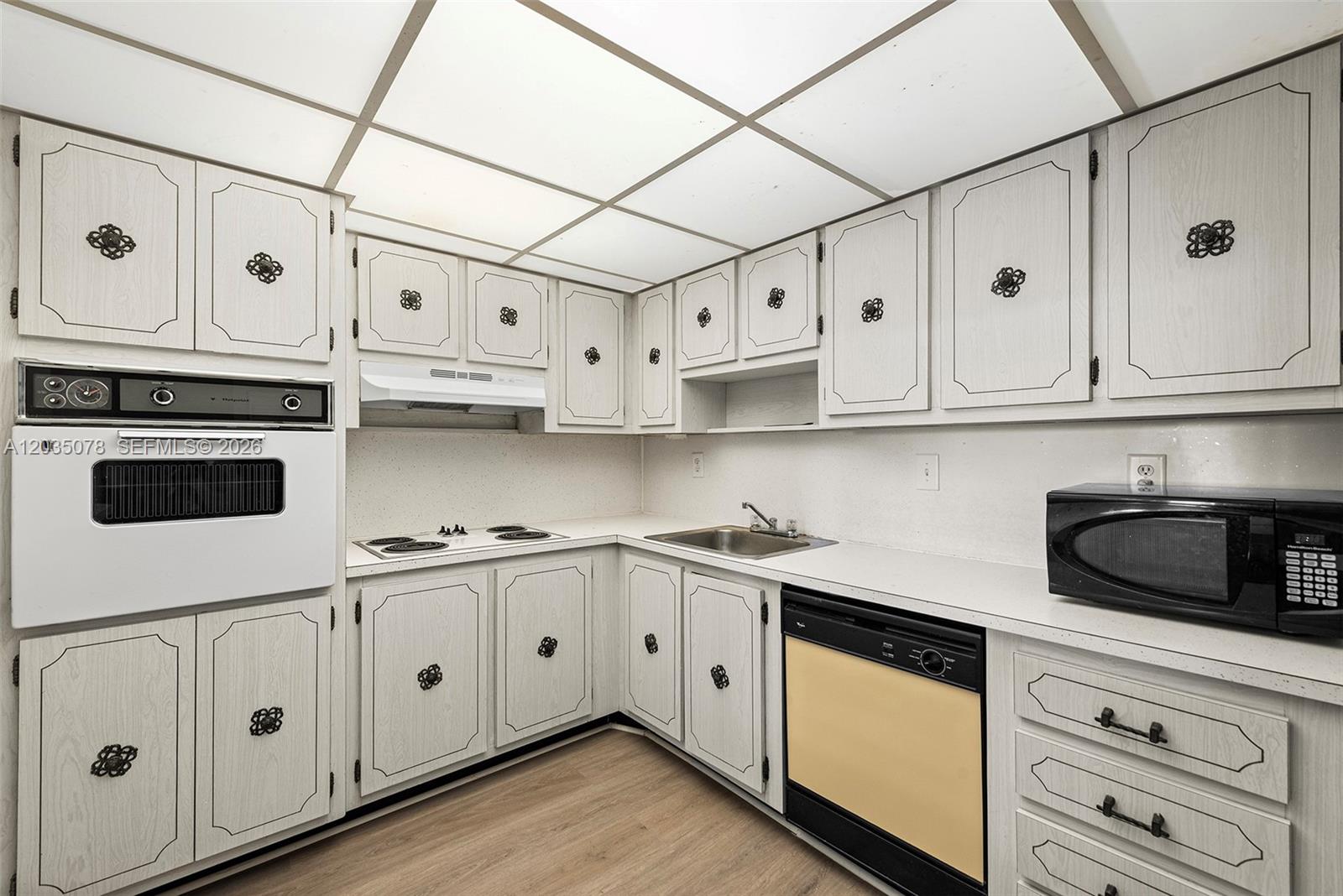 Photo of 19380 Collins Ave #317, Sunny Isles Beach, Florida, 33160 -