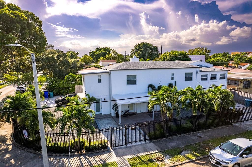 See details / 4136 sq. ft. $ 2026-09-09 0 Photo