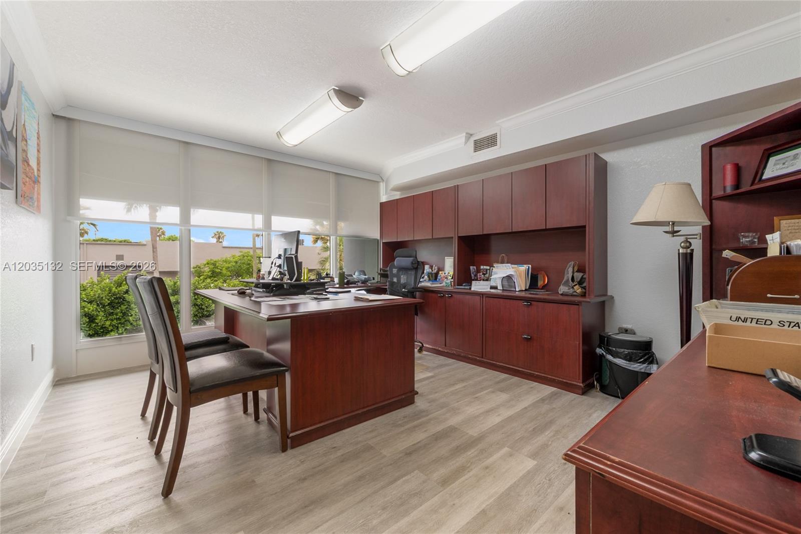 Ver detalles B21 / sq. ft. $ 2026-06-11 0 foto