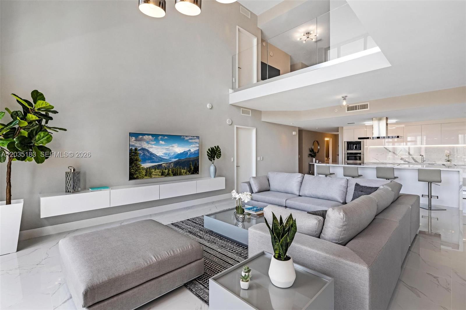 See details 5-506 3 / 4 2726 sq. ft. $ 2026-06-11 0 Photo