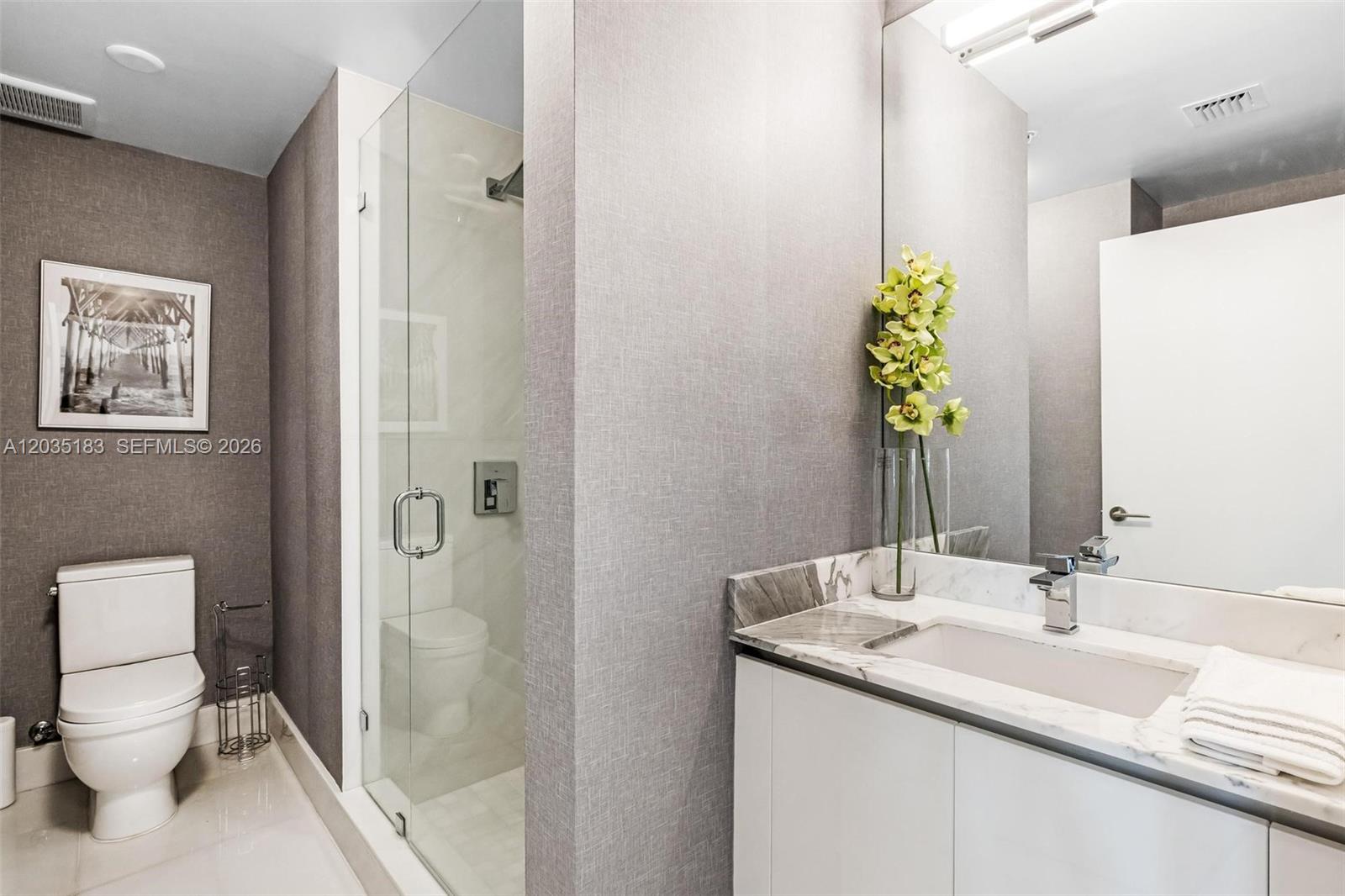 See details 5-506 3 / 4 2726 sq. ft. $ 2026-06-11 0 Photo