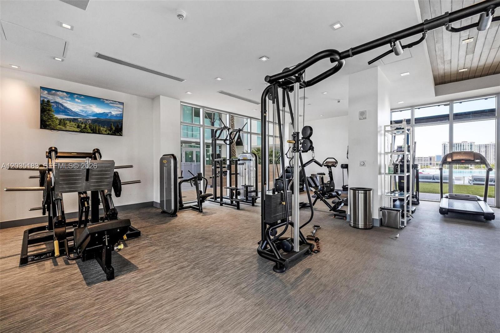 See details 5-506 3 / 4 2726 sq. ft. $ 2026-06-11 0 Photo