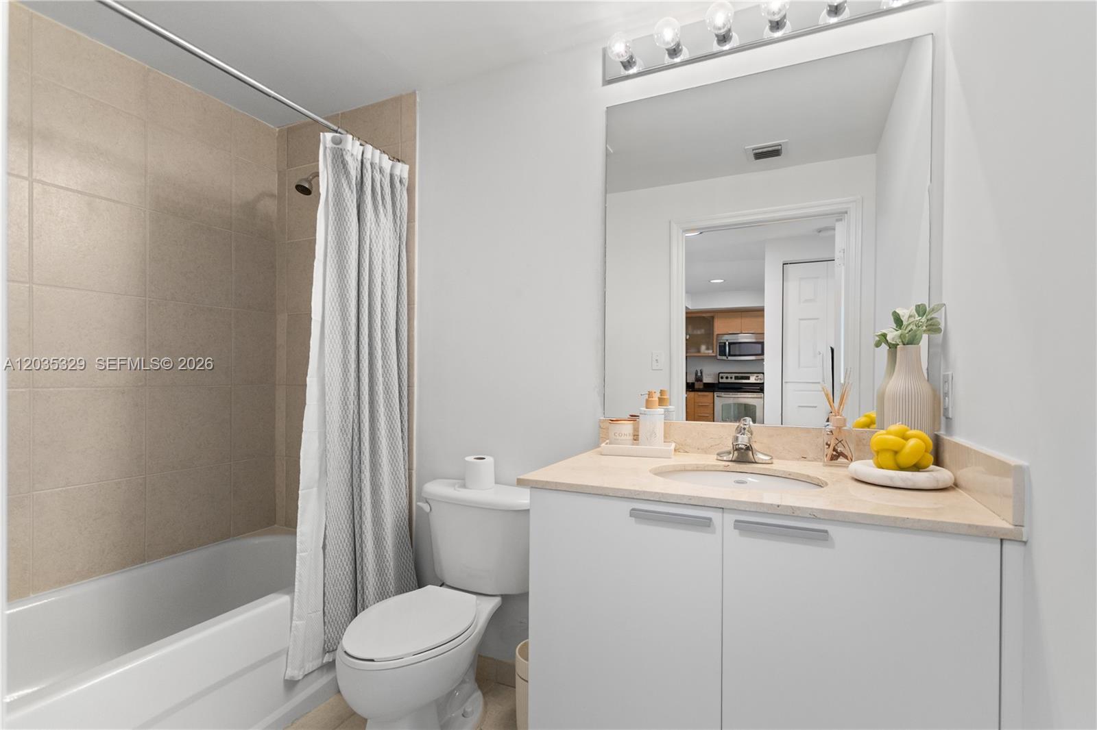 Photo of 140 Dixie Hwy #417, Hollywood, Florida, 33020 -