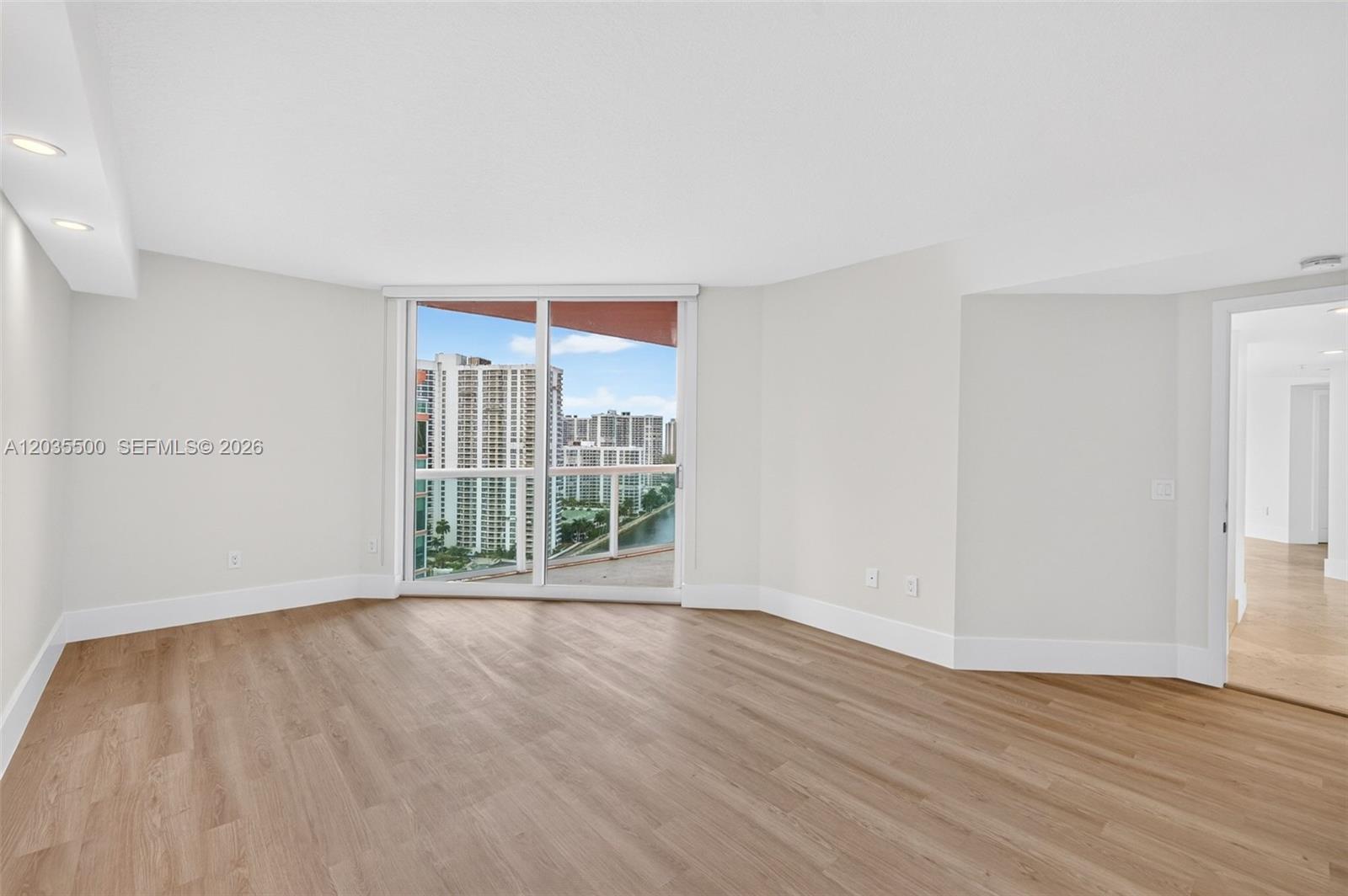Photo of 3370 Hidden Bay Dr  #2107, Aventura, Florida, 33180 - 