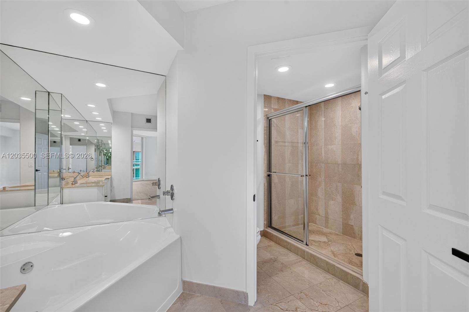 Photo of 3370 Hidden Bay Dr  #2107, Aventura, Florida, 33180 - 