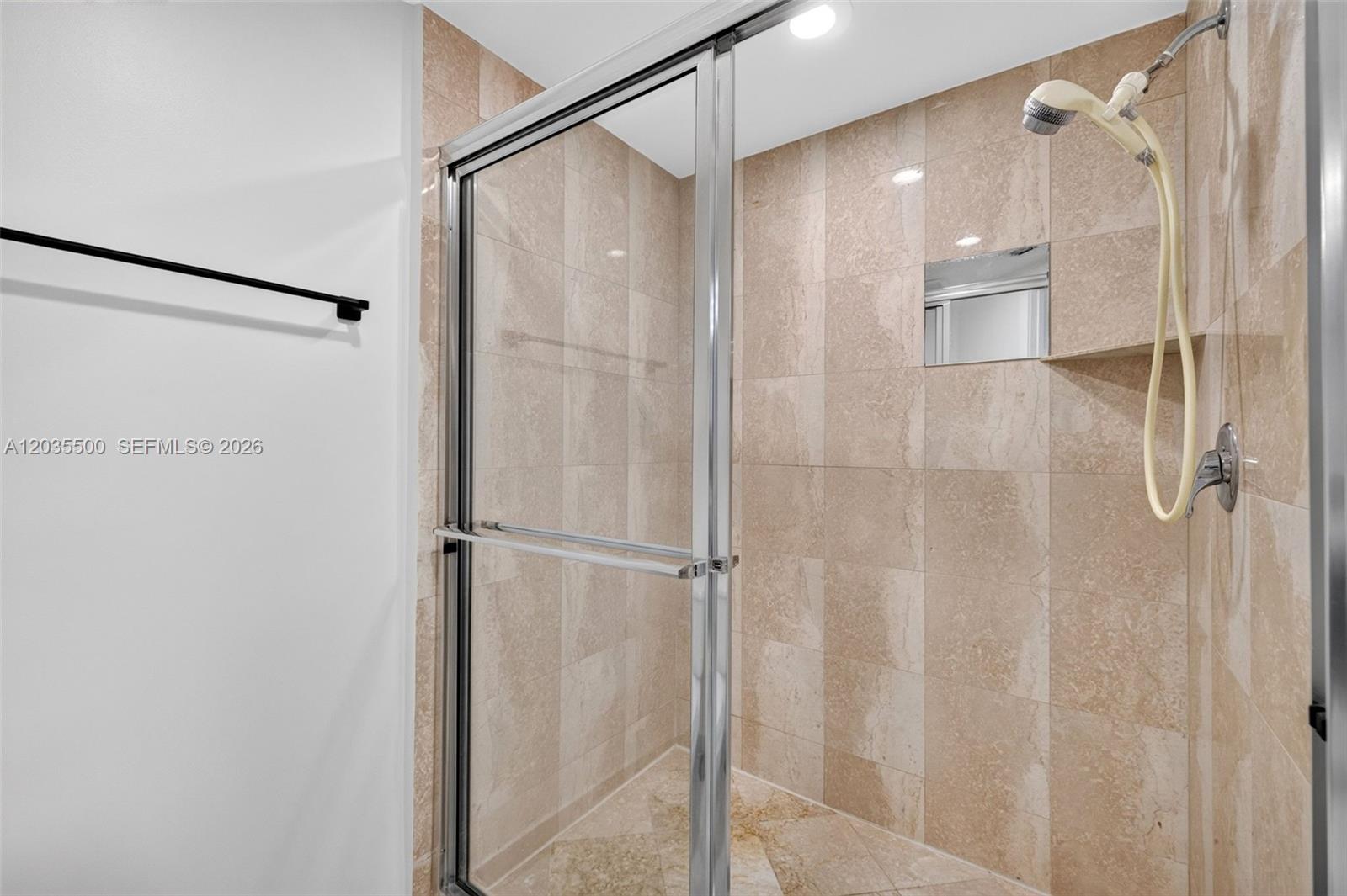 Photo of 3370 Hidden Bay Dr  #2107, Aventura, Florida, 33180 - 
