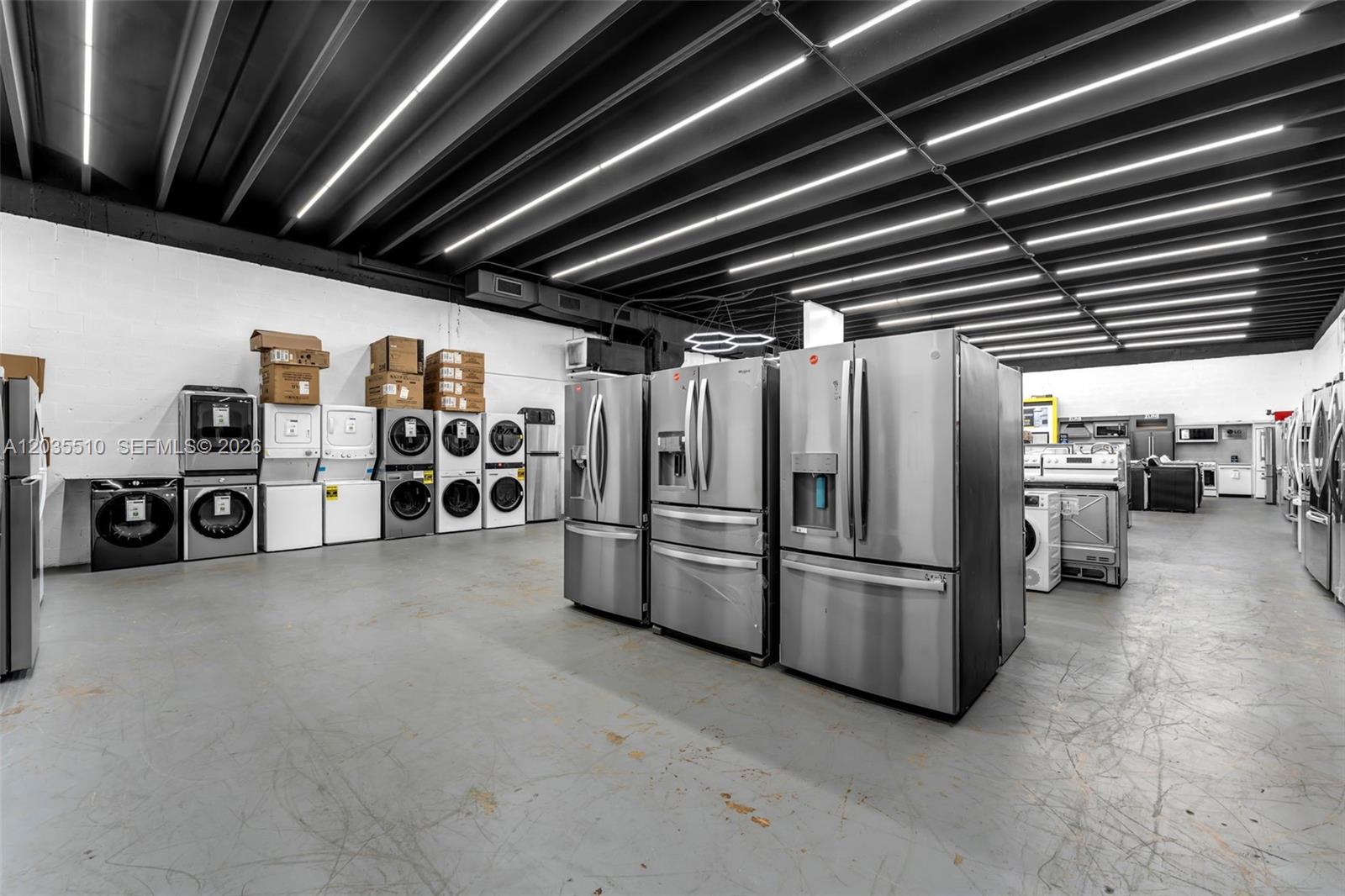 See details / sq. ft. $ 2026-06-11 0 Photo
