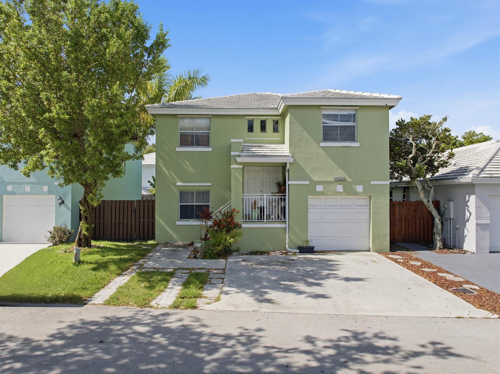 6582 4 /  1464 sq. ft. $ 2026-10-22 0 Photo
