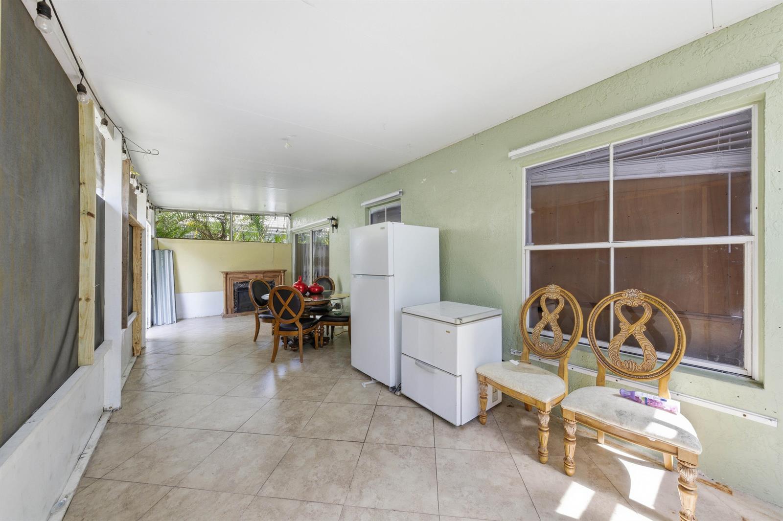 6582 4 /  1464 sq. ft. $ 2026-10-22 0 Photo