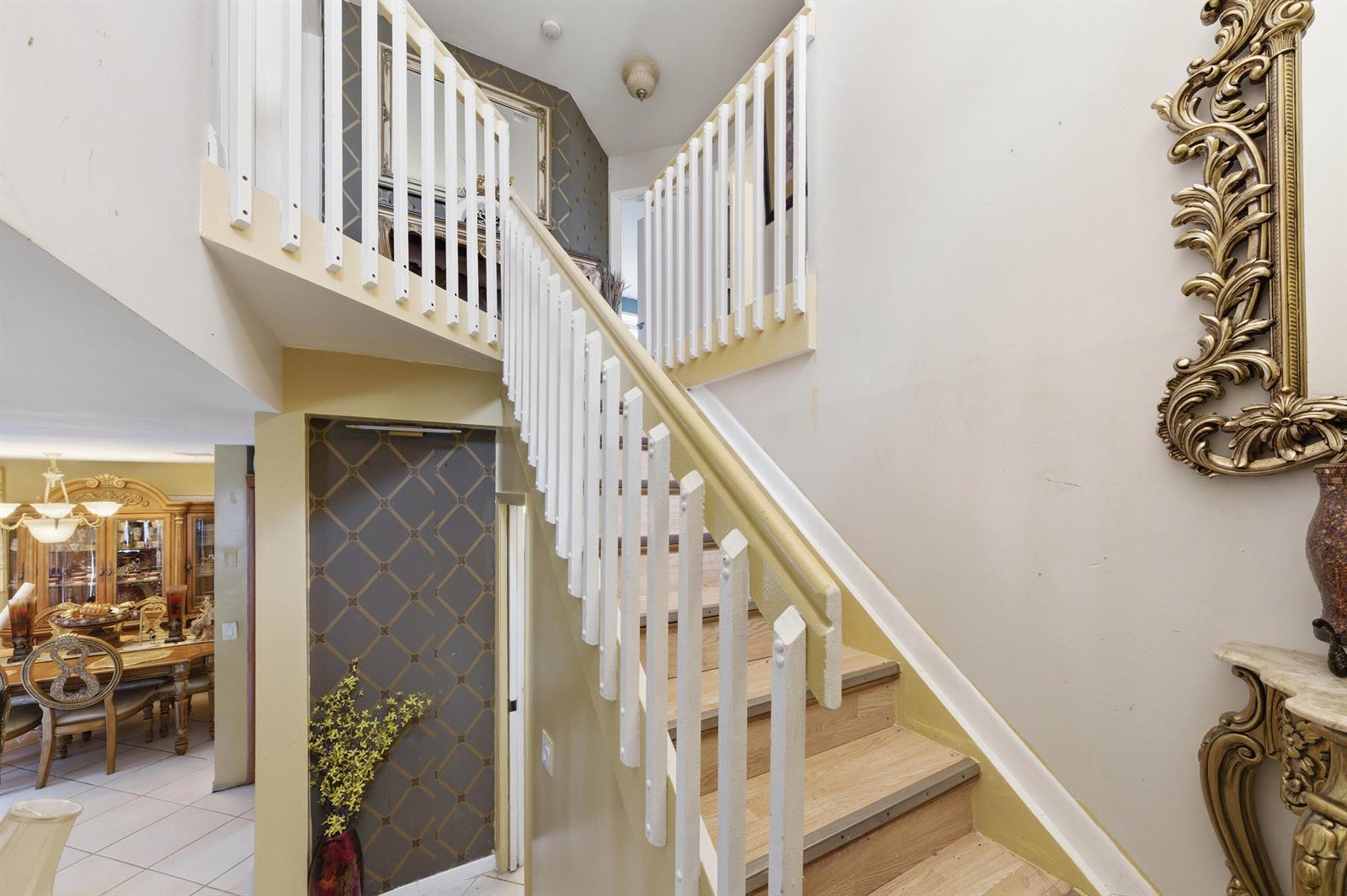 6582 4 /  1464 sq. ft. $ 2026-10-22 0 Photo