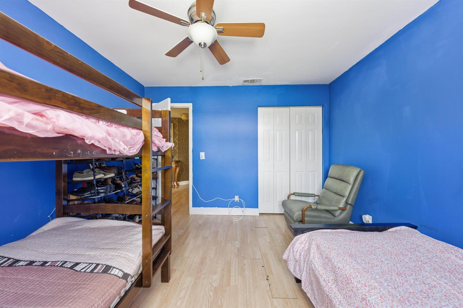 6582 4 /  1464 sq. ft. $ 2026-10-22 0 Photo