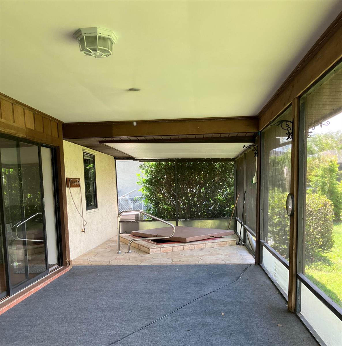 830 3 / 2 1526 sq. ft. $ 2026-06-22 0 foto