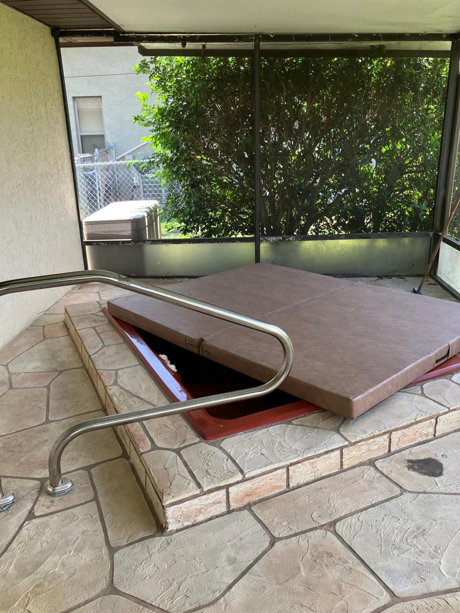830 3 / 2 1526 sq. ft. $ 2026-06-22 0 foto