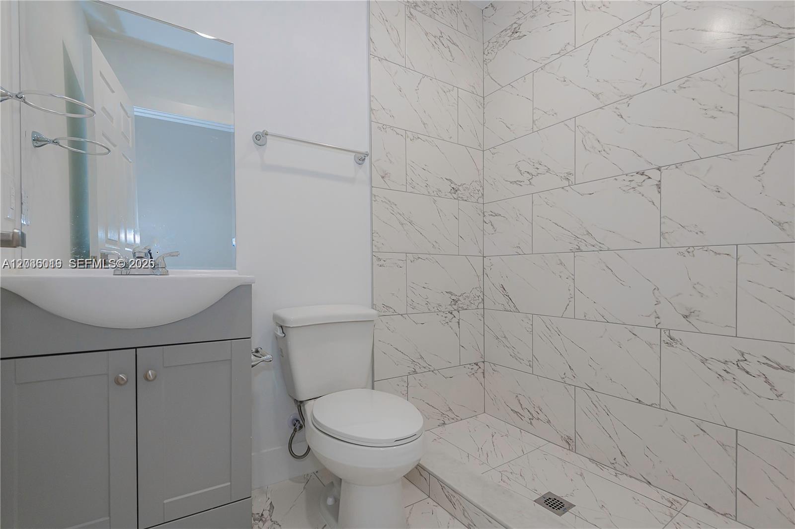   /  2504 sq. ft. $ 2026-06-12 0 foto
