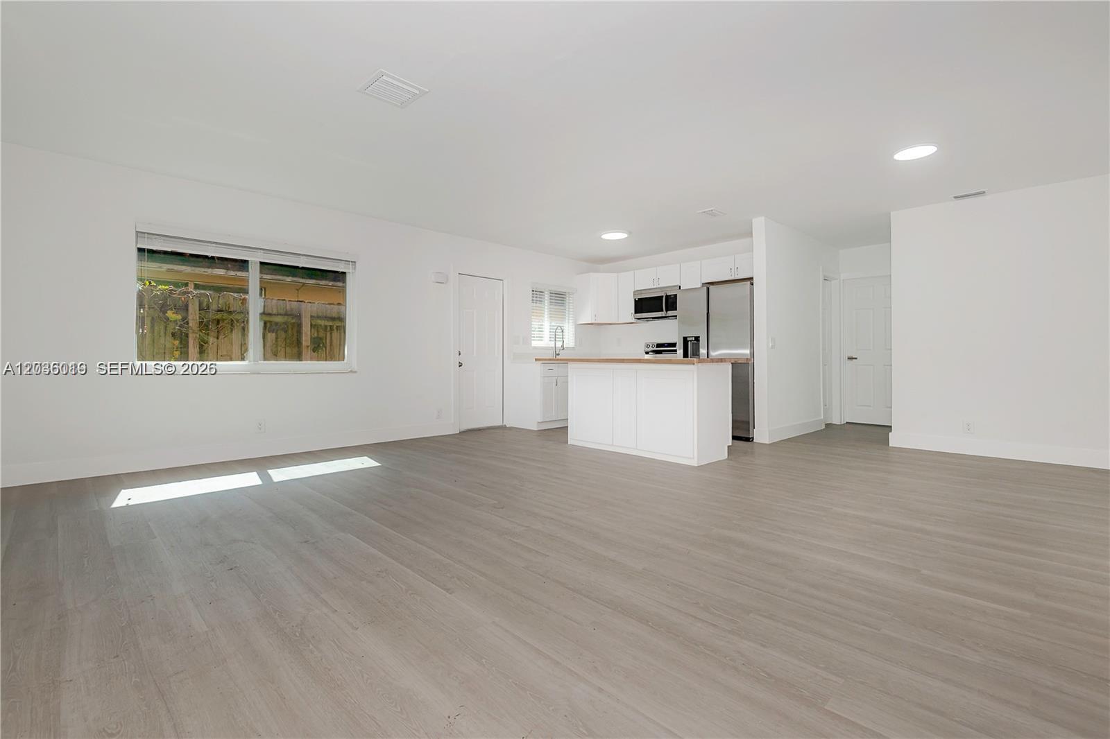   /  2504 sq. ft. $ 2026-06-12 0 foto