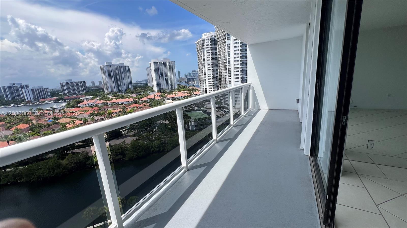 Photo of 20505 Country Club Dr  #1639, Aventura, Florida, 33180 - 