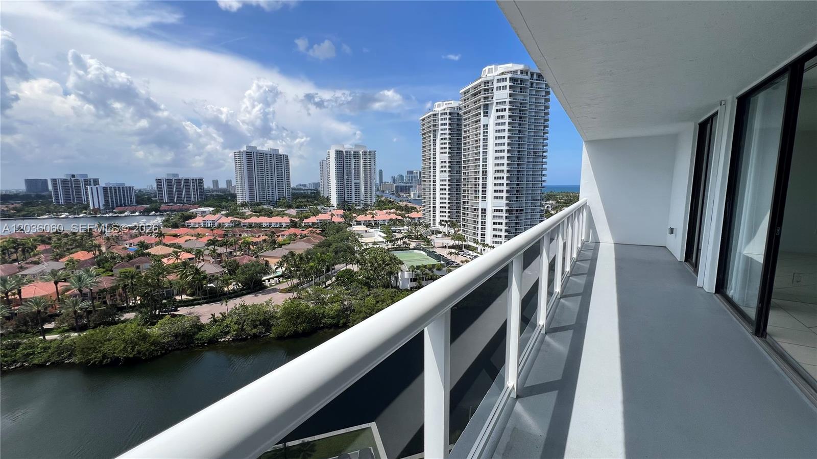 Photo of 20505 Country Club Dr  #1639, Aventura, Florida, 33180 - 