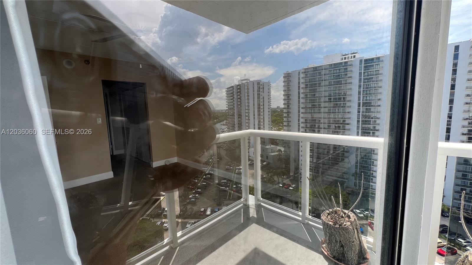 Photo of 20505 Country Club Dr  #1639, Aventura, Florida, 33180 - 