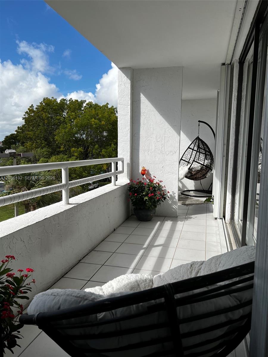Photo of 20355 34th Ct #324, Aventura, Florida, 33180 -