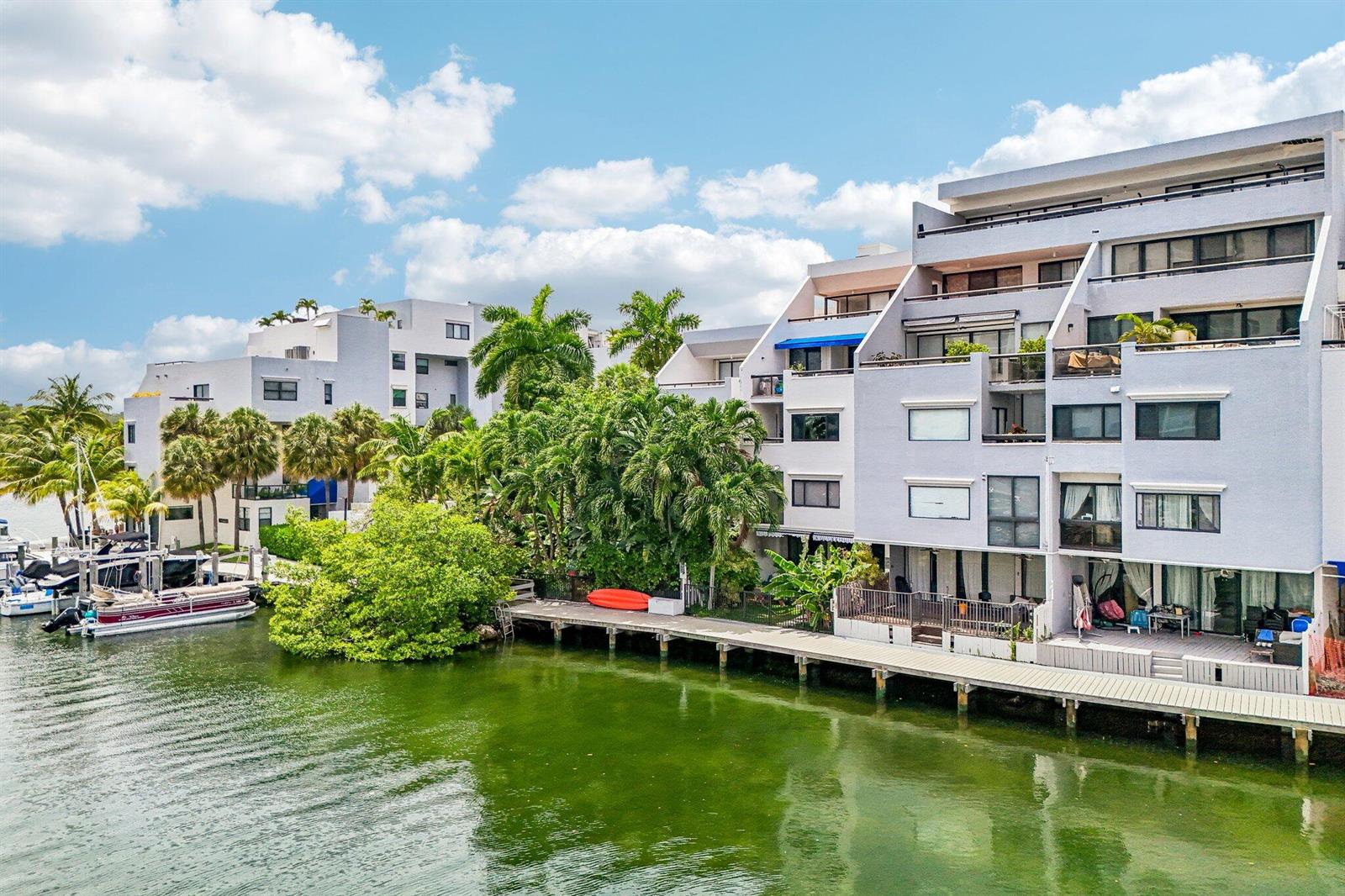 Photo of 430 Poinciana  #1710, Sunny Isles Beach, Florida, 33160 - 32-web-or-mls-Poinciana Dr 1710-S1906-03