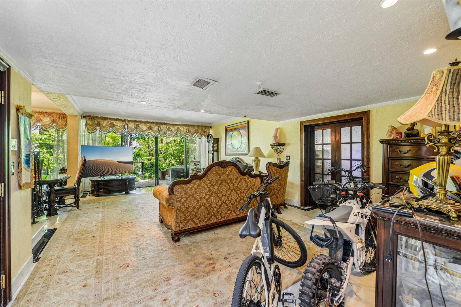 Photo of 430 Poinciana  #1710, Sunny Isles Beach, Florida, 33160 - 3-web-or-mls-Poinciana Dr 1710-S1906-003