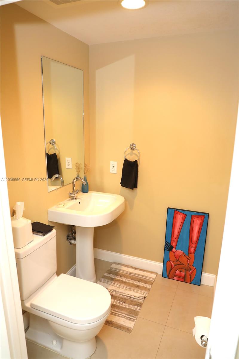 Photo of 3330 190th St  #1312, Aventura, Florida, 33180 - 