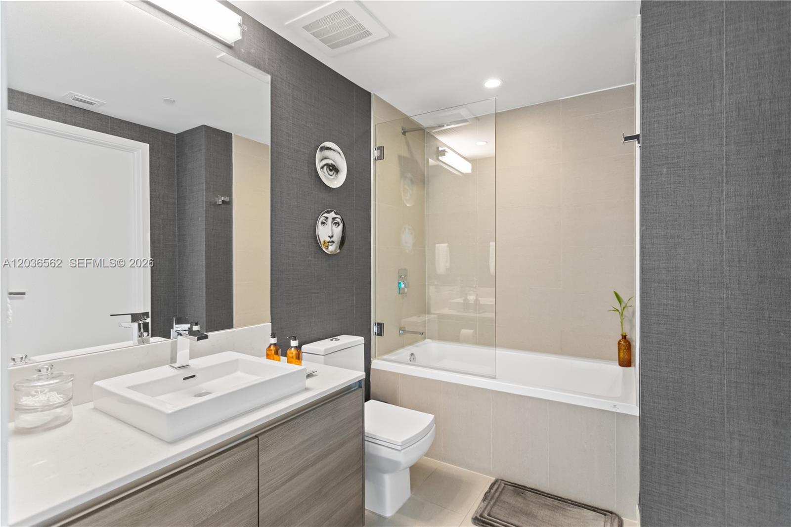 Photo of 1080 Brickell Ave #3300, Miami, Florida, 33131 -
