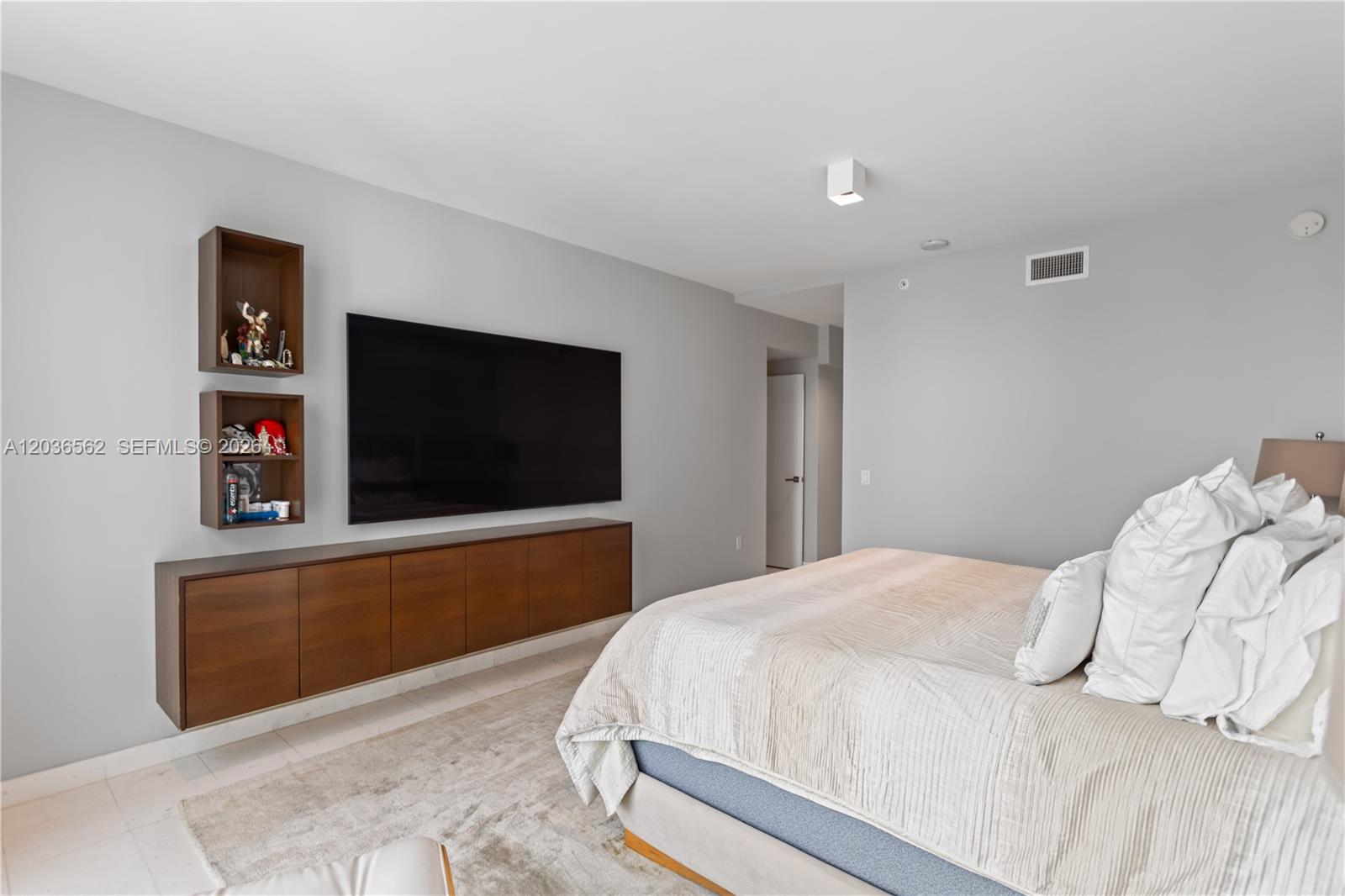 Photo of 1080 Brickell Ave #3300, Miami, Florida, 33131 -