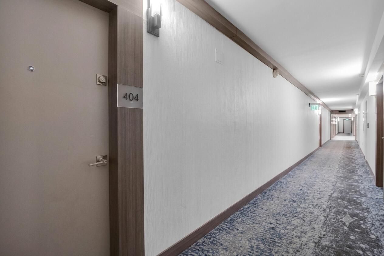 Photo of 3701 Country Club #404, Aventura, Florida, 33180 - 1000043526
