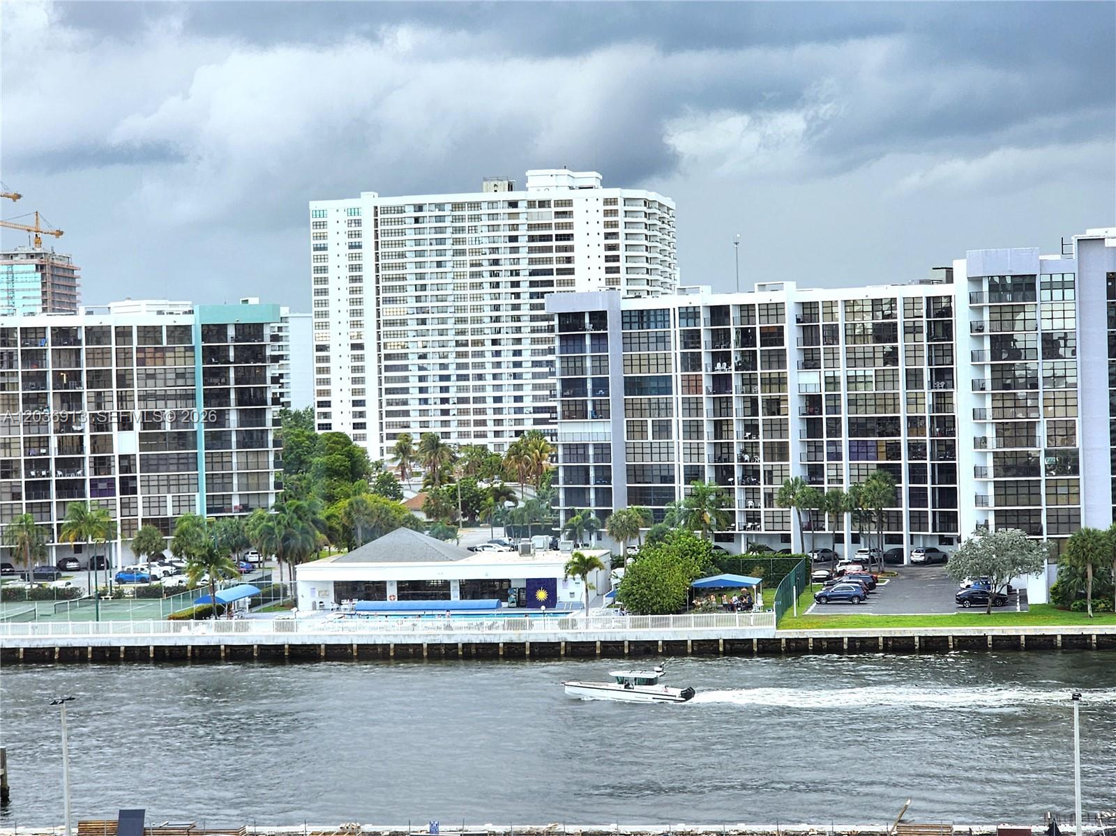 Photo of 3505 Ocean Dr  #705, Hollywood, Florida, 33019 - 