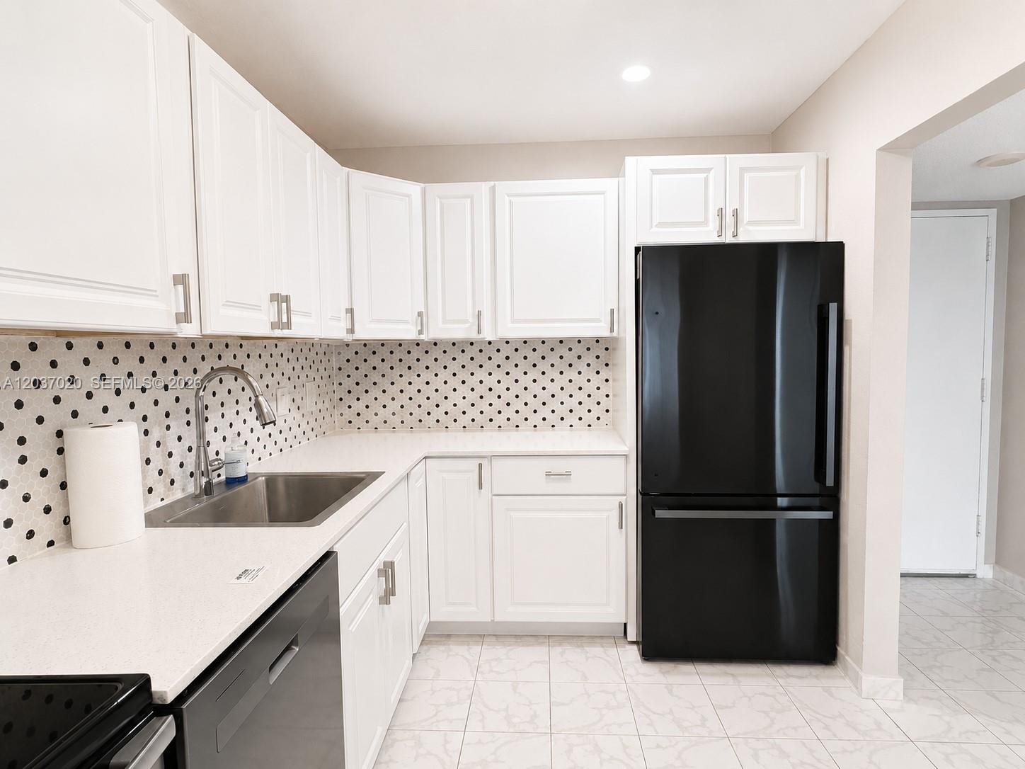 Photo of 20505 Country Club Dr  #138, Aventura, Florida, 33180 - 