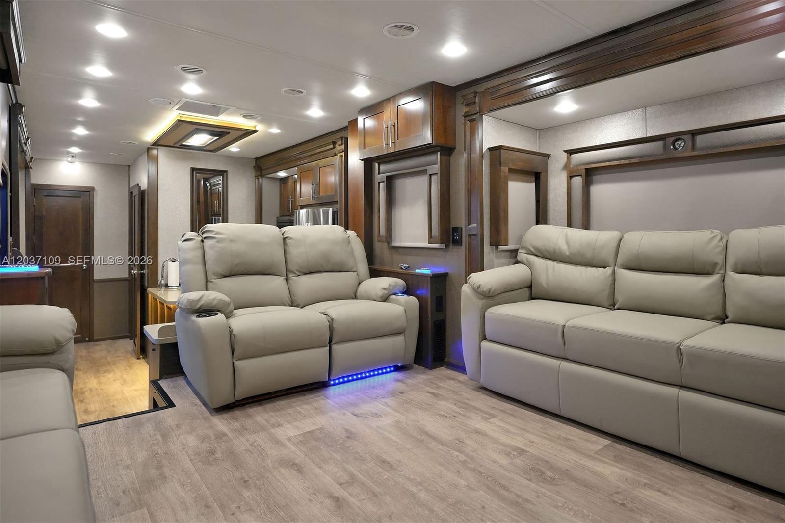 See details / sq. ft. $ 2026-06-15 0 Photo