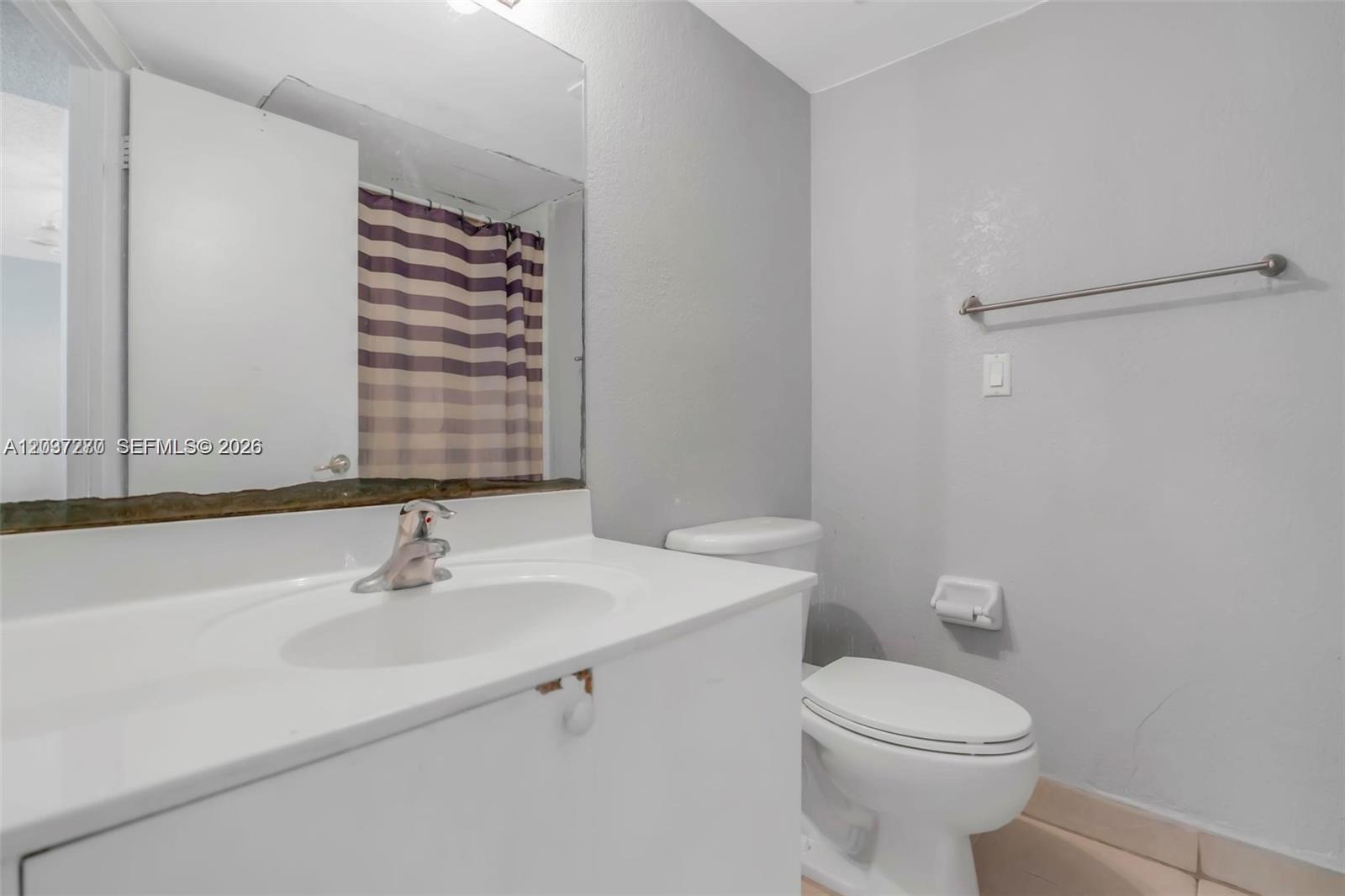 115 2 / 2 944 sq. ft. $ 2026-06-15 0 Photo