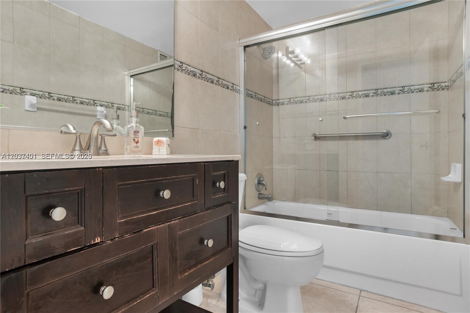 Photo of 3505 Ocean Dr  #208, Hollywood, Florida, 33019 - 