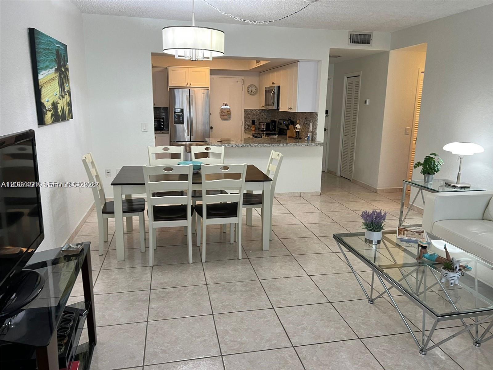 Photo of 3505 Ocean Dr  #208, Hollywood, Florida, 33019 - 