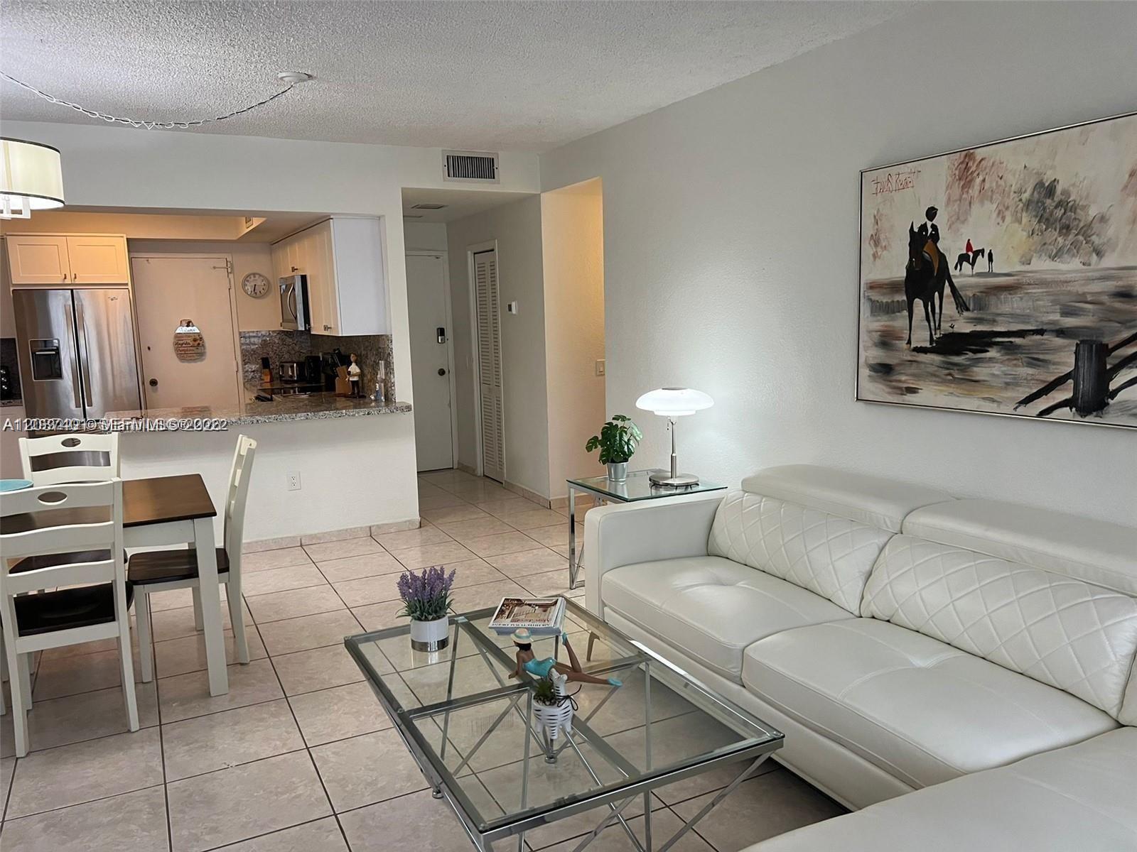 Photo of 3505 Ocean Dr  #208, Hollywood, Florida, 33019 - 