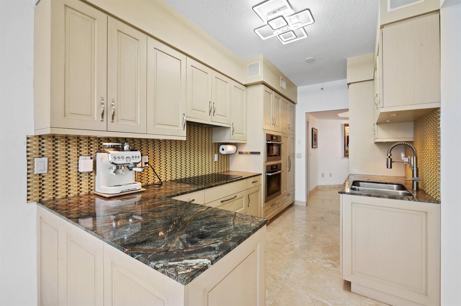 Photo of 6051 Ocean  #607, Hollywood, Florida, 33019 - 13-web-or-mls-6051-n-ocean-dr-607