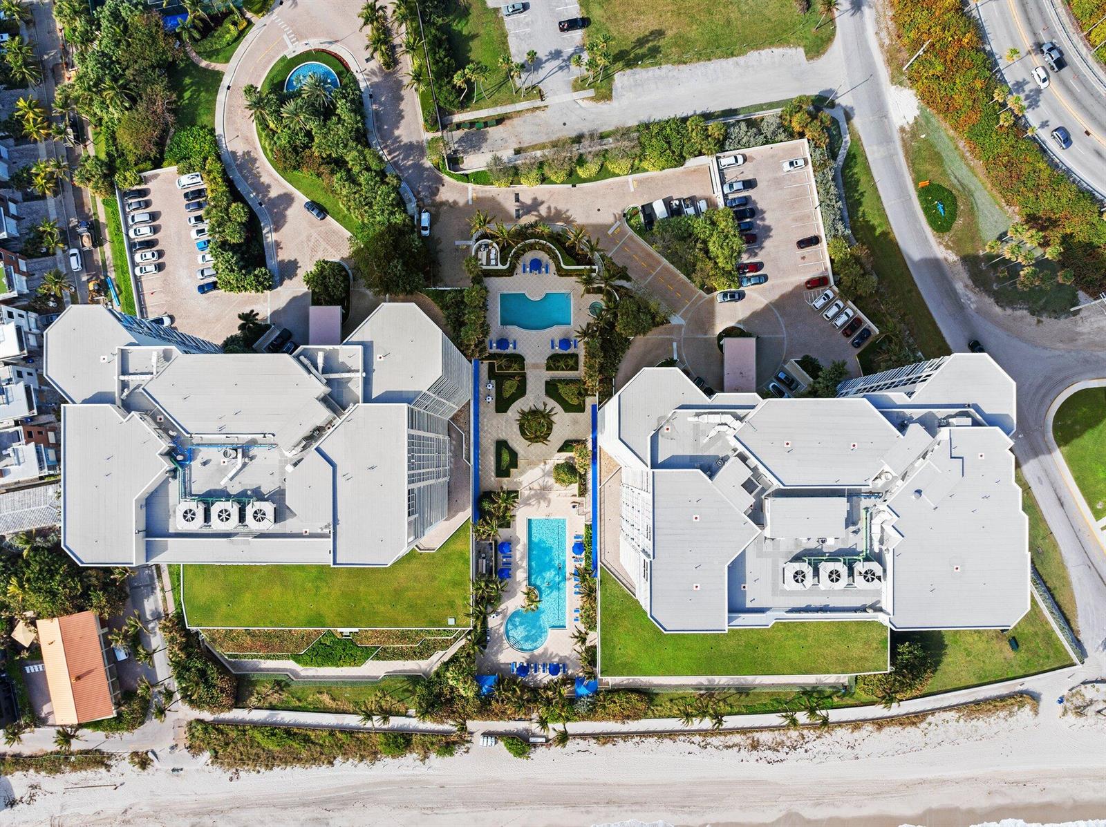 Photo of 6051 Ocean  #607, Hollywood, Florida, 33019 - 37-web-or-mls-6051-n-ocean-dr-607