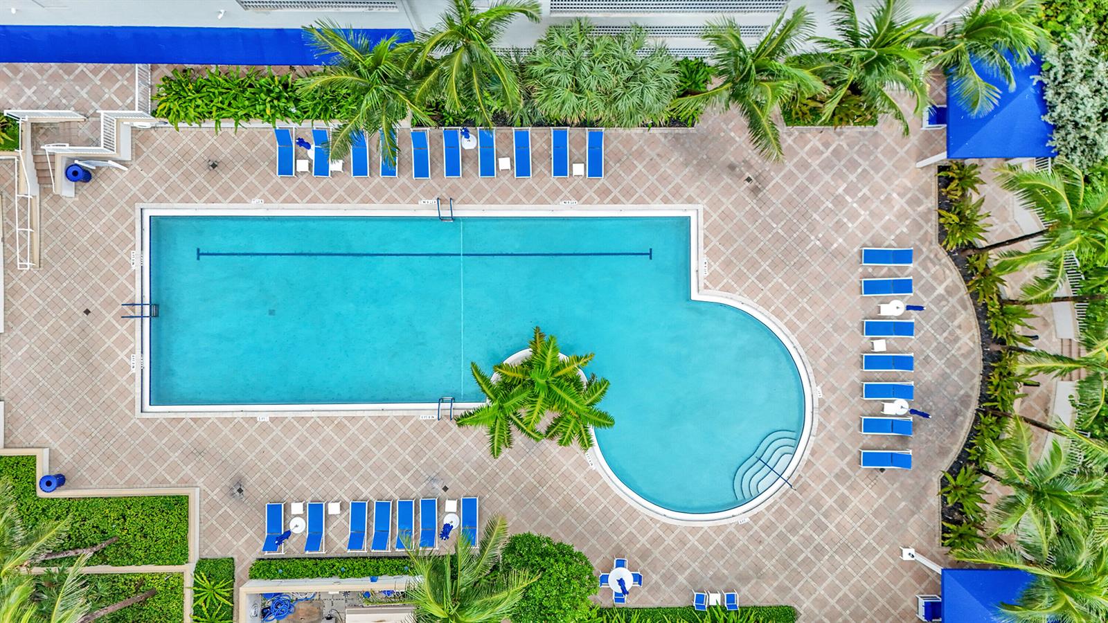 Photo of 6051 Ocean  #607, Hollywood, Florida, 33019 - 4 pool arial 3